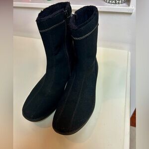Romika. Black Ankle Boots this is amazing deal! Comfortable great condition!🥾